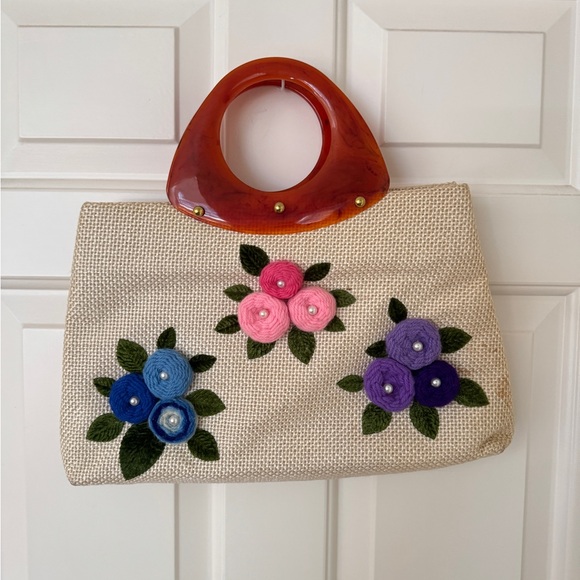 Vintage Handbags - Vintage Floral Embellished Handbag
